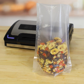 Dry and liquid settings on the Nesco enable versatile preservation.