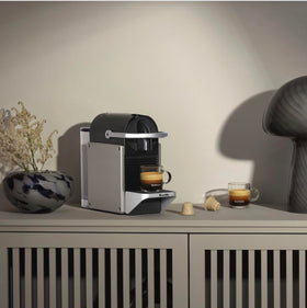 Automatic standby after 9 minutes saves energy.