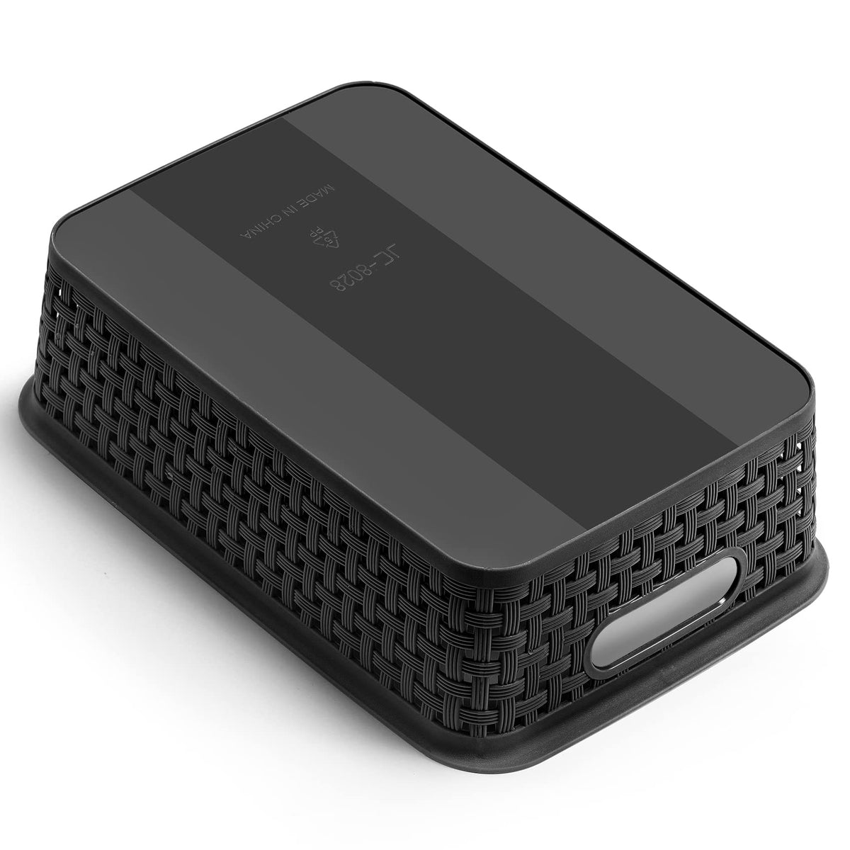 NETANY close-up weave shows durable BPA-free plastic for everyday use