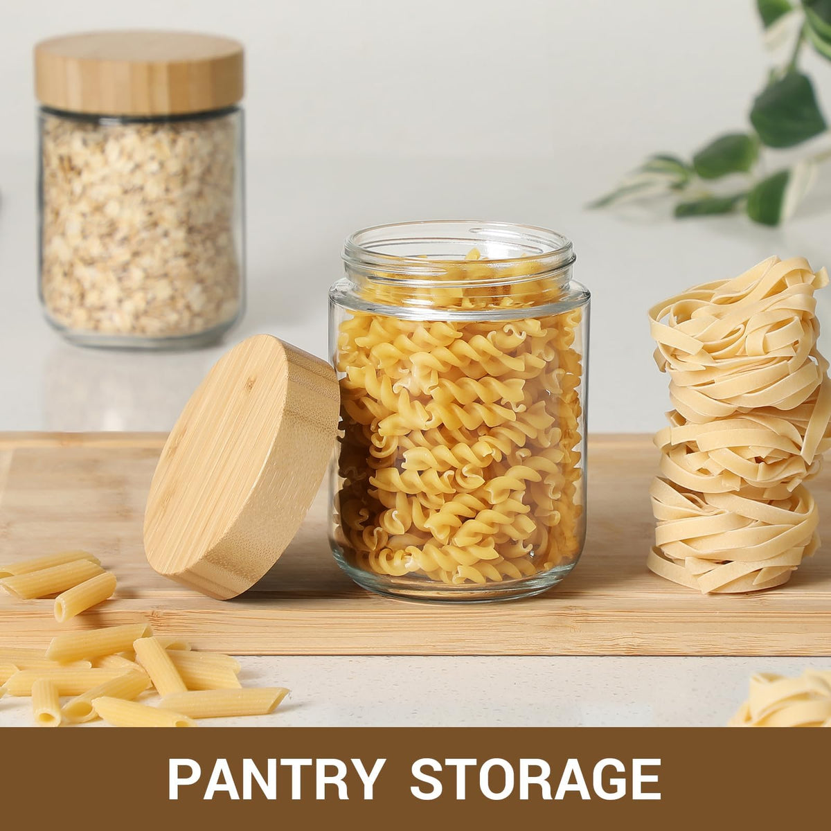 NETANY leak-proof seal helps transport meals without spills.
