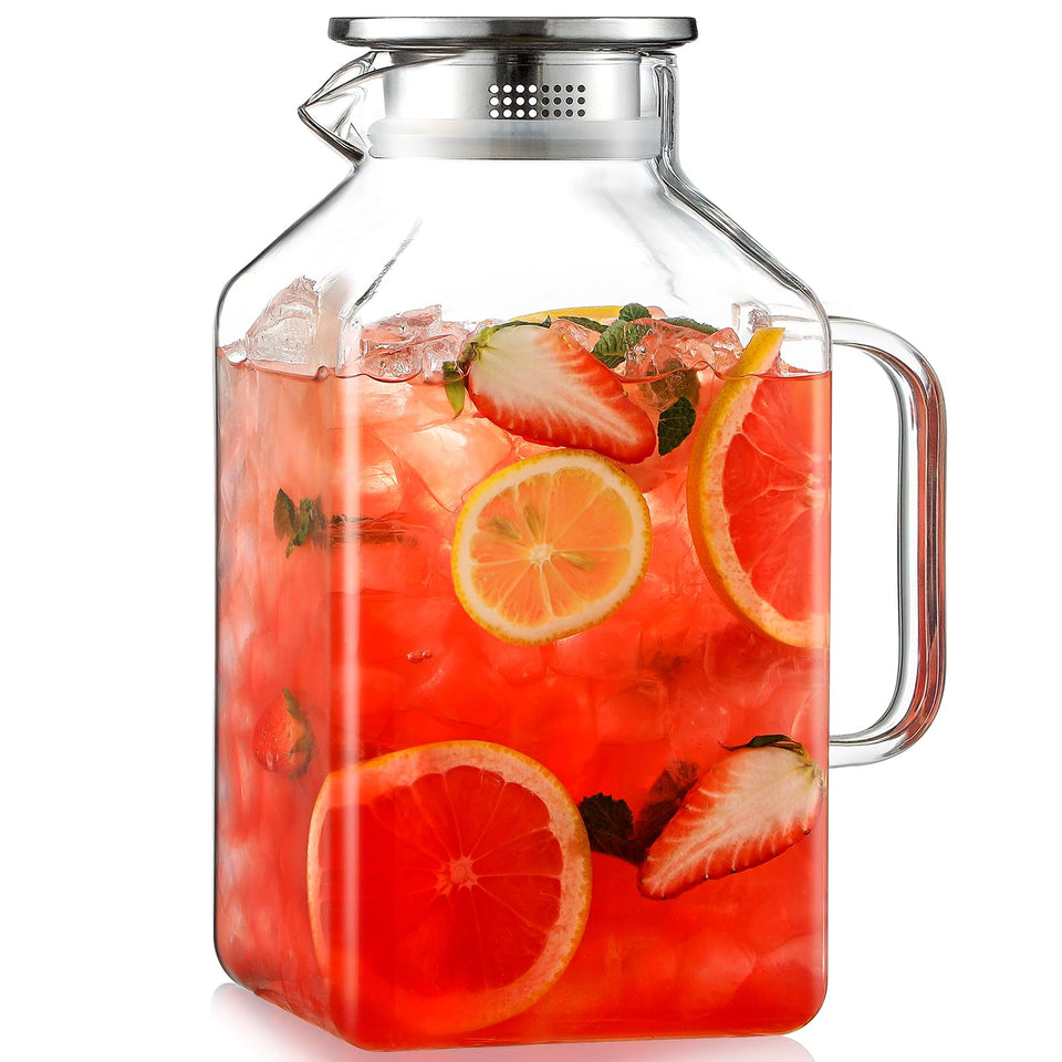 NETANY square pitcher with lid and spout for precise pouring and stylish storage.
