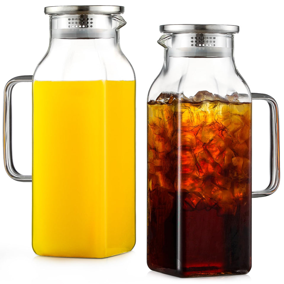 NETANY square pitcher with lid and handle, ideal for family-sized servings.