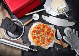 New Star 16-inch pizza pan in use showing even heat distribution for baking