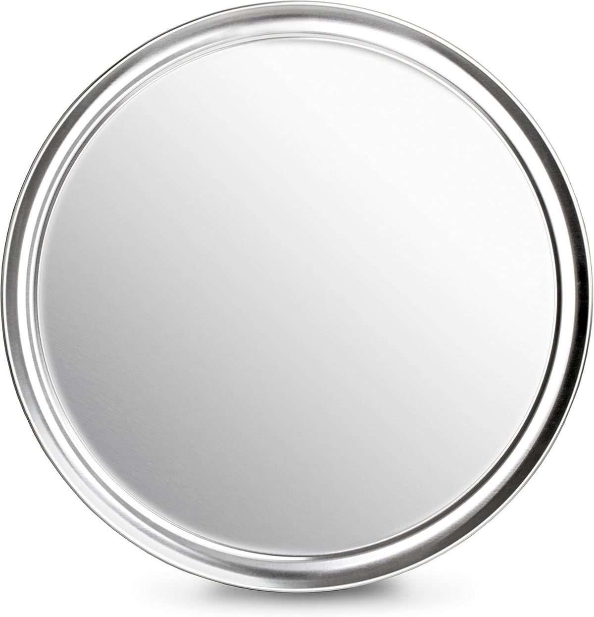 Close-up of wide rim on New Star 16-inch pan highlighting sturdy construction