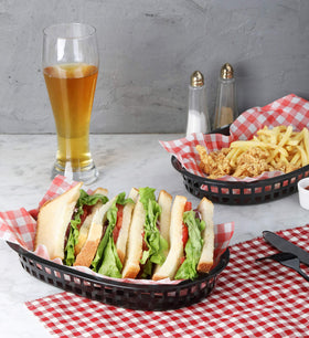 New Star fast food baskets with deli paper for grease capture.