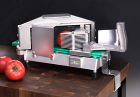 New Star Foodservice 39702 aluminum construction supports durable, stable operation.