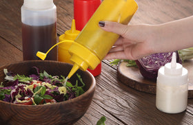 New Star Foodservice durable squeeze bottle for busy kitchen environments