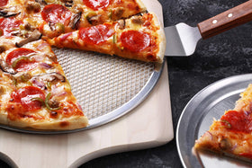 New Star durable 6-pack pizza screens streamline catering kitchen workloads