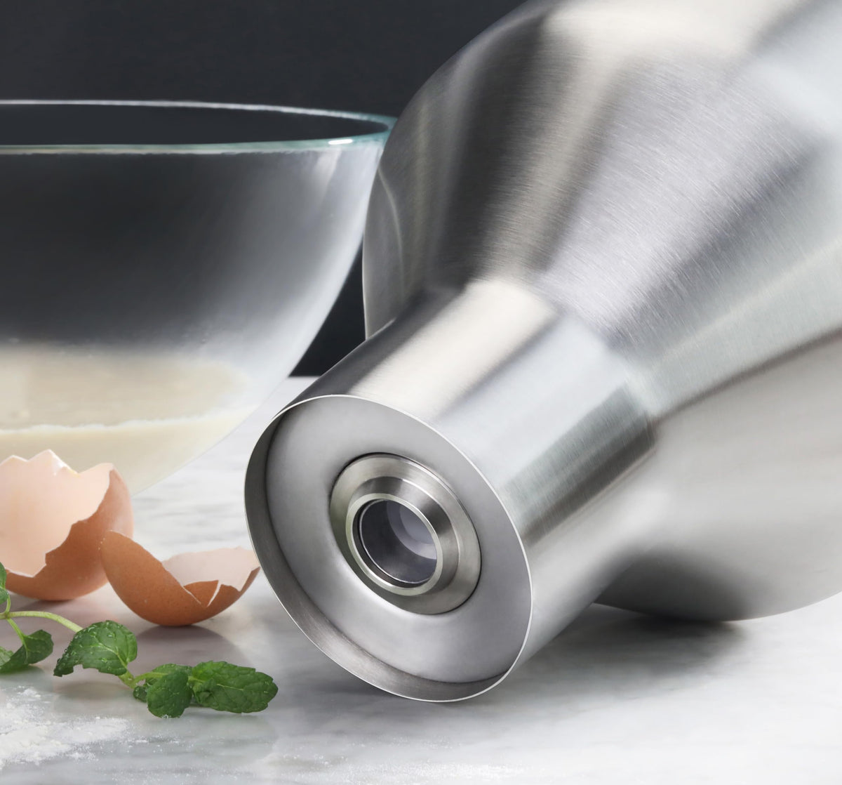 New Star Pancake Waﬄe Donut Batter Dispenser ideal for rapid service