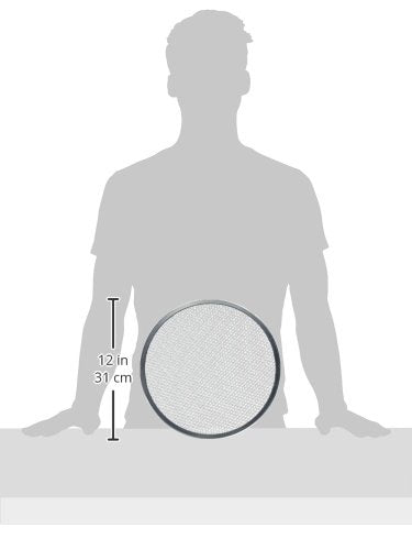 New Star Foodservice 12-inch pizza baking screen seam closeup shows seamless design reducing dough tearing.