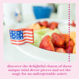 Nora Fleming American Flag A18 ceramic mini shows quality craftsmanship.