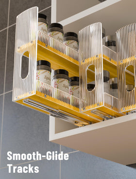 NiHome wave-pattern acrylic dividers keep spice labels visible during cooking.