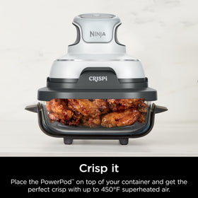 Ninja easy-grip handles simplify moving from kitchen to table.