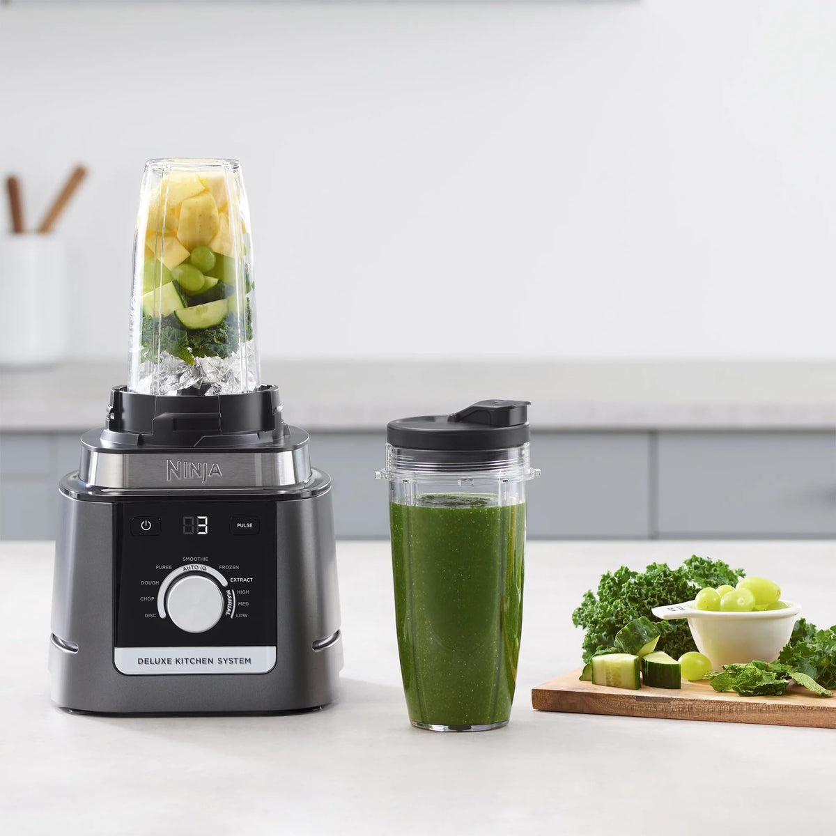 Ninja CO905KS processor blades and disks for precise chopping and slicing