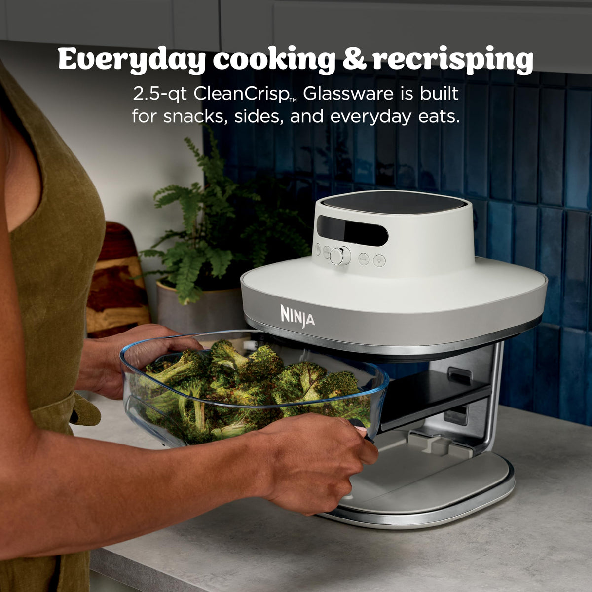 Ninja Crispi Pro 6-in-1 functions enable versatile meal prep options.