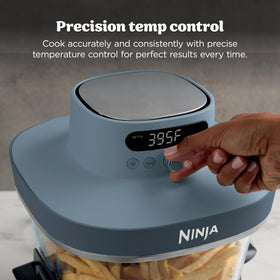 Ninja Crispi Pro crisper plates for extra crunch.