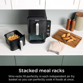 Ninja DoubleStack Smart Finish feature aligning two foods to finish together