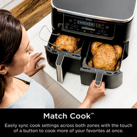 Nonstick baskets and dishwasher-safe crisper plates simplify cleaning