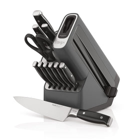 Ninja Foodi NeverDull block with built-in sharpener ready for edge refresh.