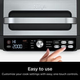 Ninja IG651 smoke control system minimizes kitchen smoke during use.