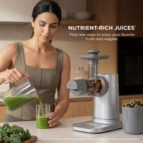 Ninja NeverClog 36 oz pulp container supporting extended juicing sessions