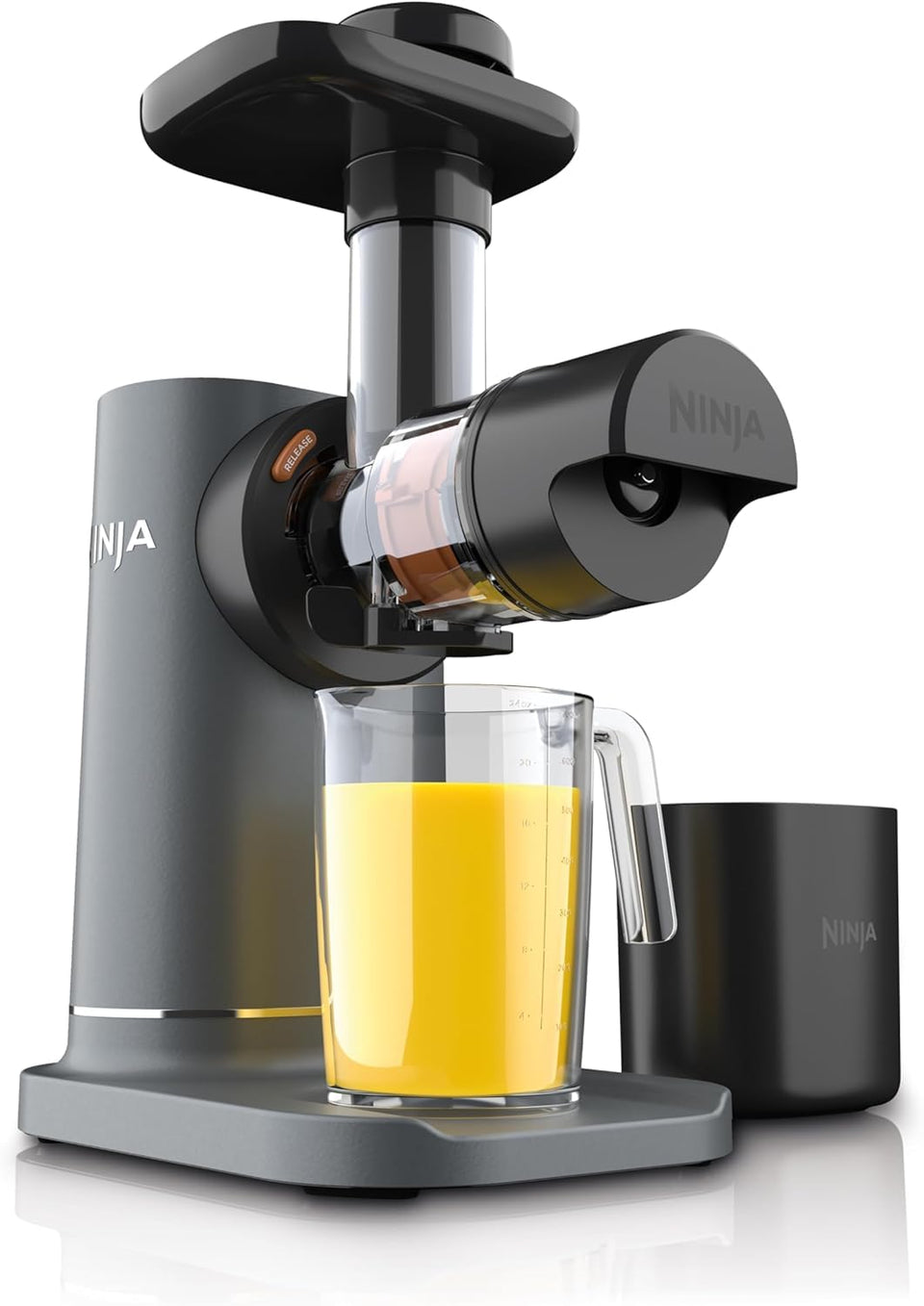 Ninja NeverClog juicer motor base powers through tough ingredients with steady performance.