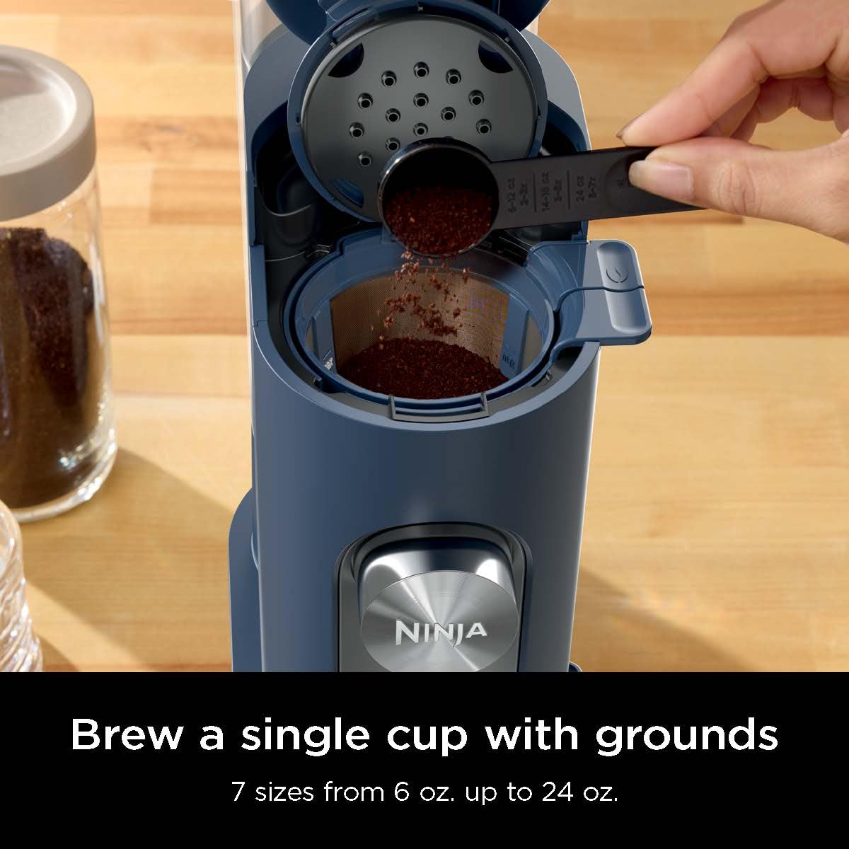 Ninja PB041NV removable reservoir for easy refills and spill prevention