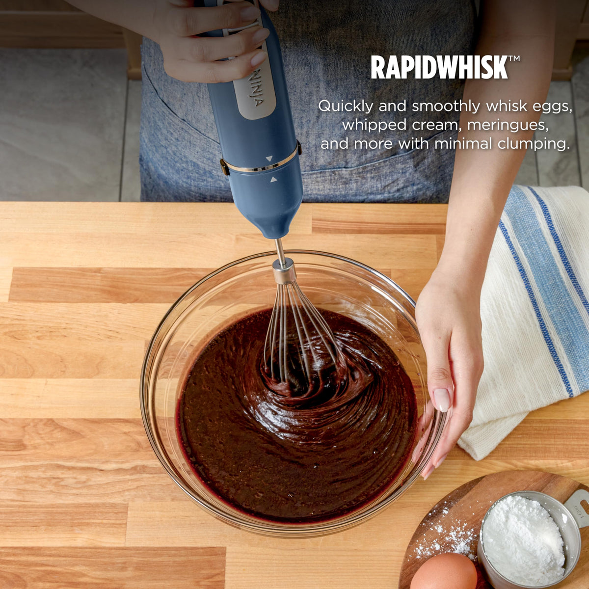 Ninja PowerBase unit provides consistent power for steady blending.