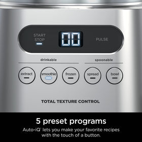 Ninja TWISTi Auto-IQ guides timed pulses for consistent results.
