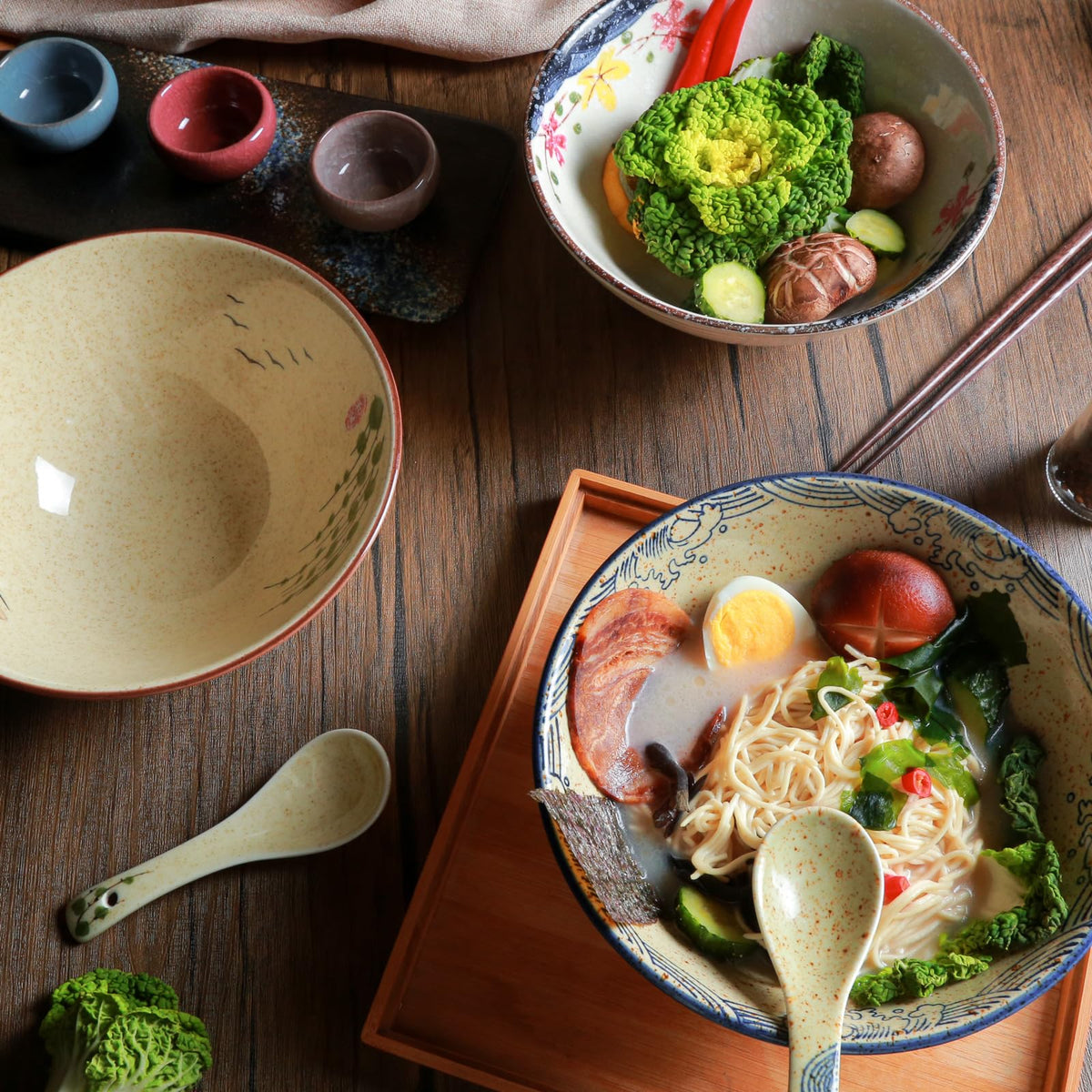 Gift-ready Niturceal ramen bowl set for gifting.