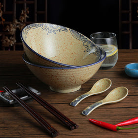 Niturceal bowls demonstrating microwave-safe heating for quick meals.
