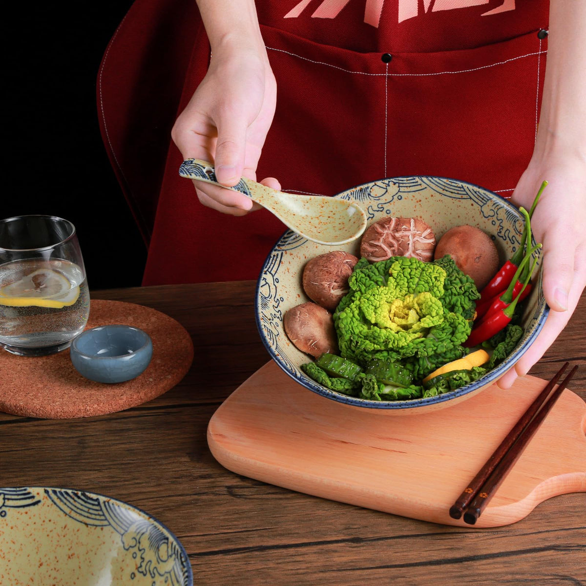 Large 40oz bowls ideal for ramen, pho, or udon.
