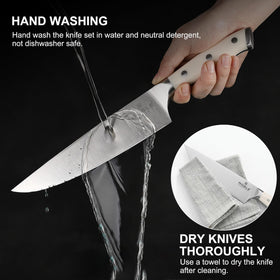 N NOBLE FAMILY knife set ships gift-ready for a thoughtful kitchen upgrade.