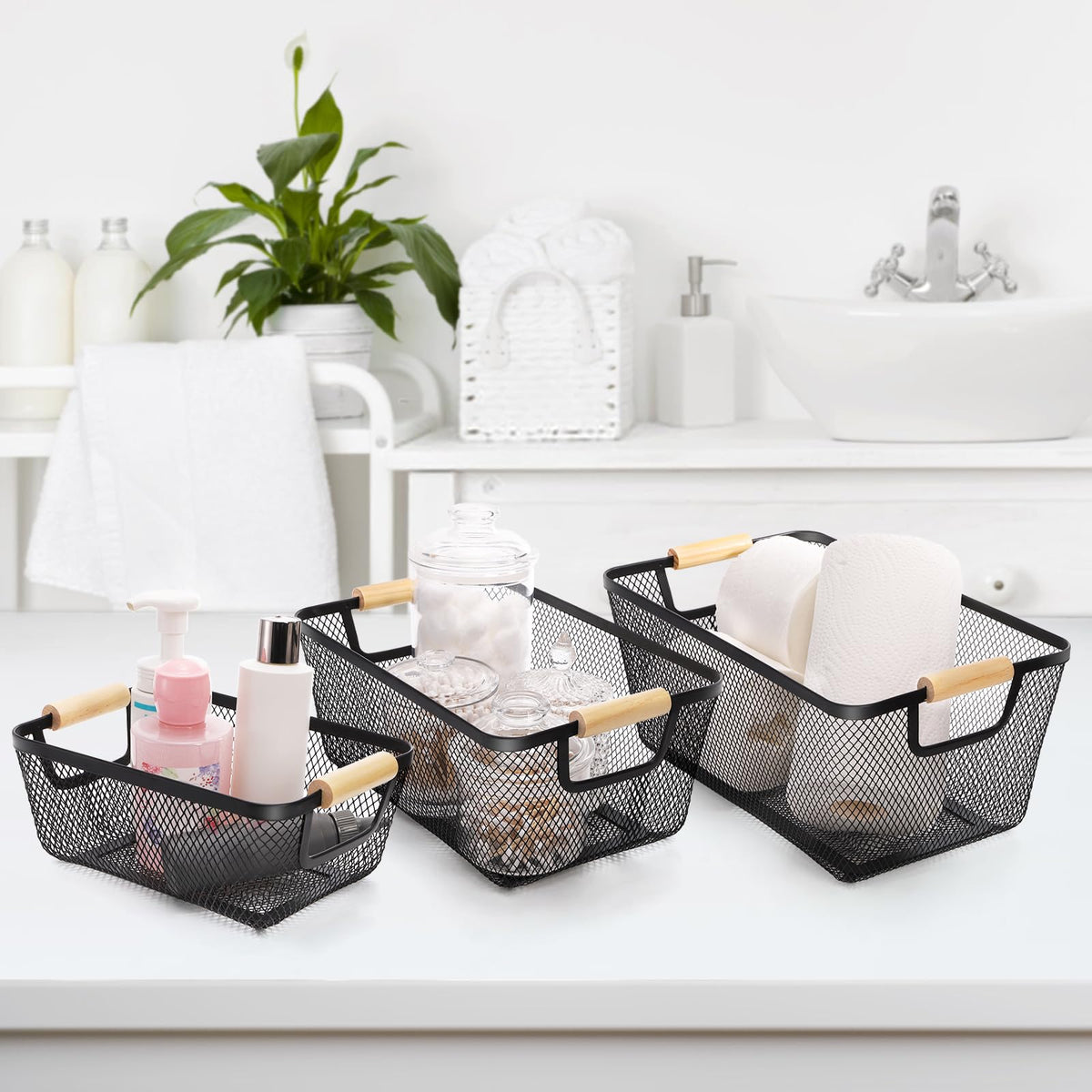 Noamus versatile organizer for towels, candles, or small kitchen tools.