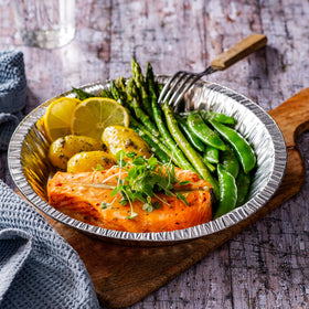 NoCry disposable pie pans come in a 50-pack for home or catering use.