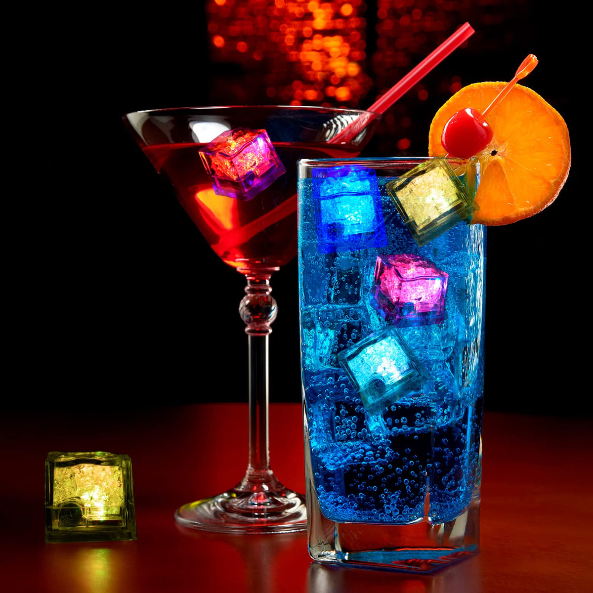 Nonley food-grade material ice cubes safe for beverages.