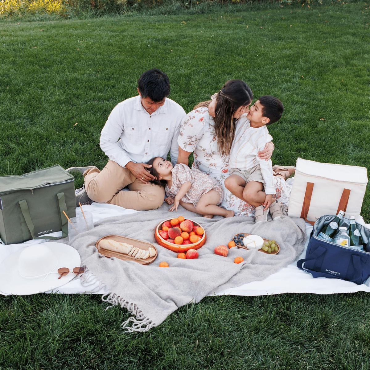 Nook Theory travel cooler bag maintains stable temperature during trips
