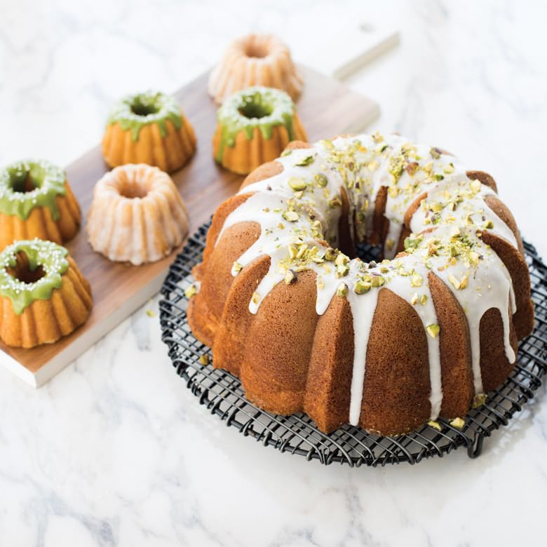 15-cup capacity of Nordic Ware Bundt pan ideal for generous servings.
