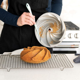 Nordic Ware Bundt finishing kit highlights BPA-free, melamine-free design