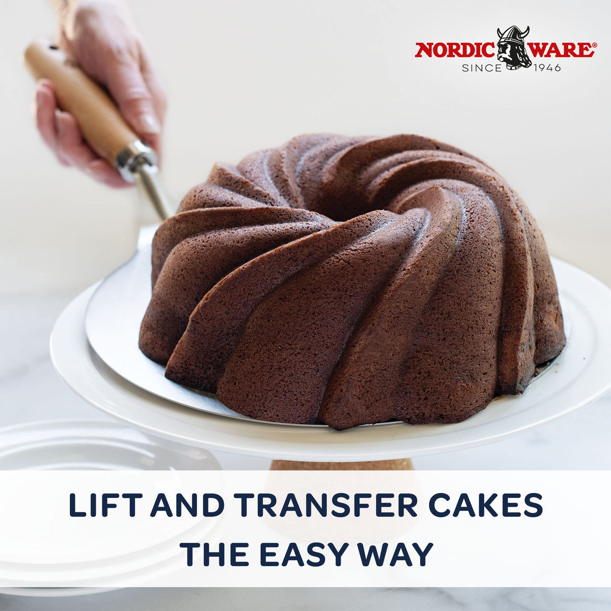 Close up of Nordic Ware Cake Lifter showing its 10 inch diameter for large cakes