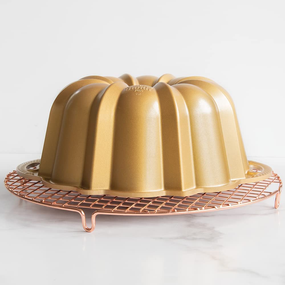 Nordic Ware cooling grid serving platform for pastries