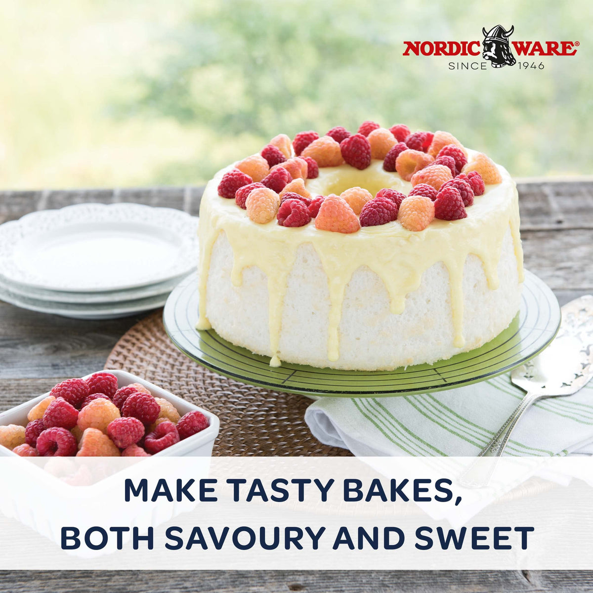 Nordic Ware Naturals pan with raised feet enables inverted cooling.