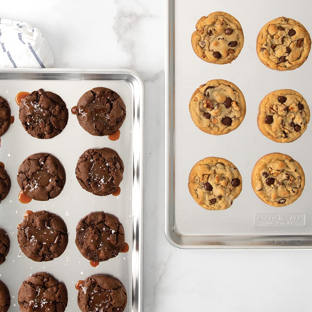 Nordic Ware Naturals half sheet pan rim detail emphasizes encapsulated steel for durability.