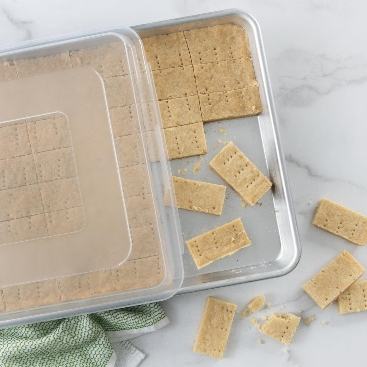 Nordic Ware Naturals Half Sheet with Lid, close-up shows even browning from superior heat conduction