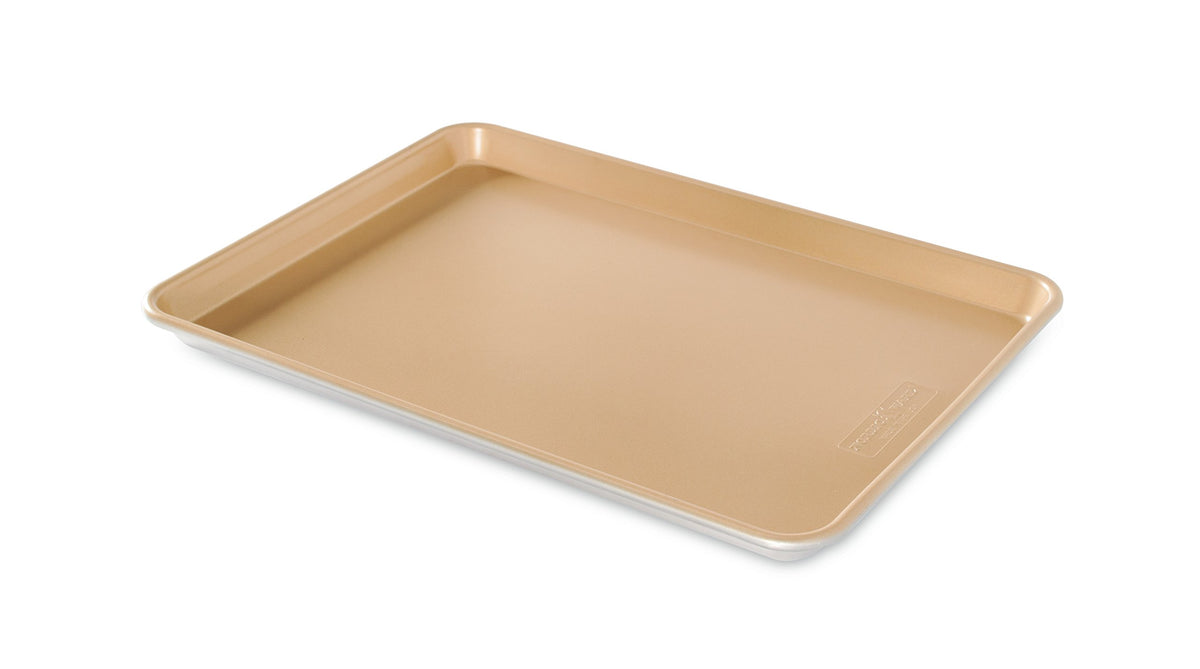 Nordic Ware Naturals half sheet top view, sturdy rim designed for even baking