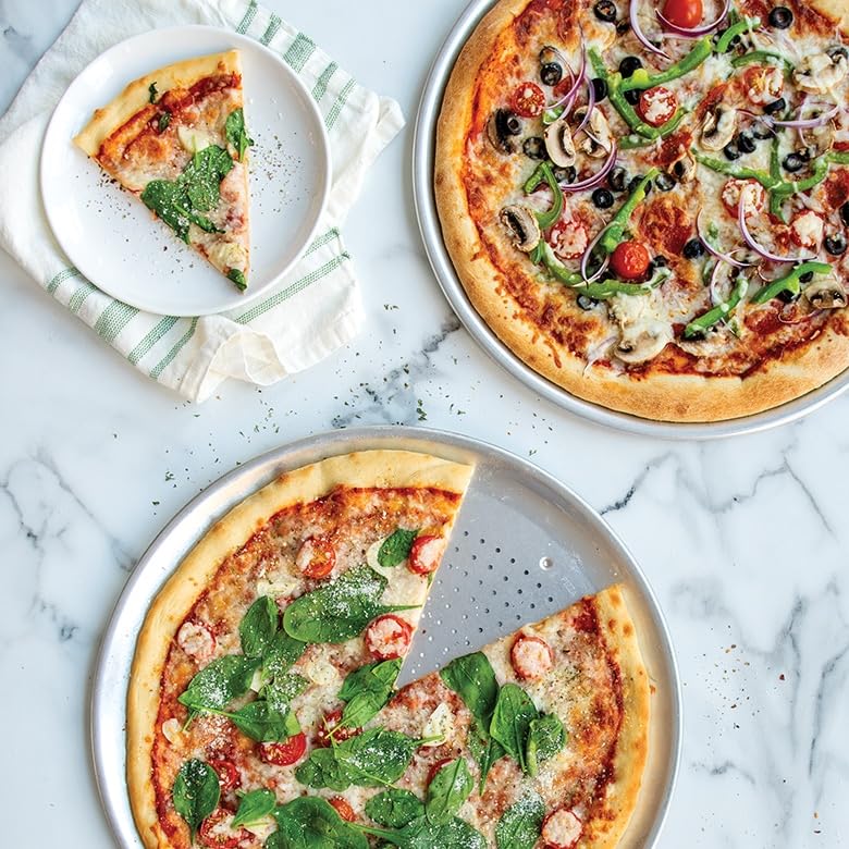 Nordic Ware Naturals interior diameter shown as 15.2 inches for pizza fit.