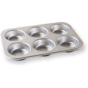 Nordic Ware Naturals jumbo muffin pan with six cavities delivers even browning