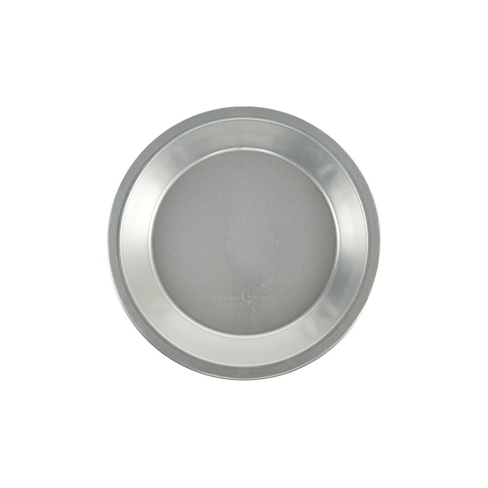 Nordic Ware Naturals Pie Pan interior 9 inches, ideal for standard fillings.