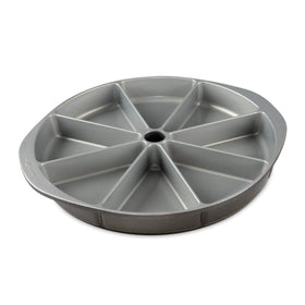 Nordic Ware outer view of Scottish Scone & Cornbread Pan for crisp, even browning.
