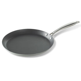 Nordic Ware traditional 10-inch crepe pan top view highlighting large cooking area for thin crepes